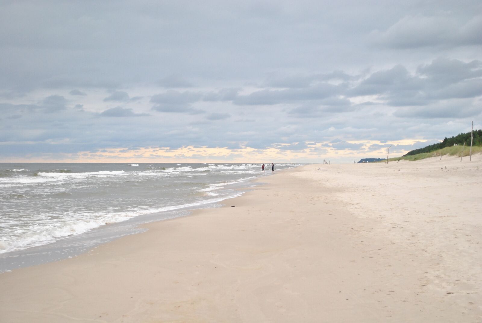 Nikon D3000 sample photo. Sunny, sand, the coast photography