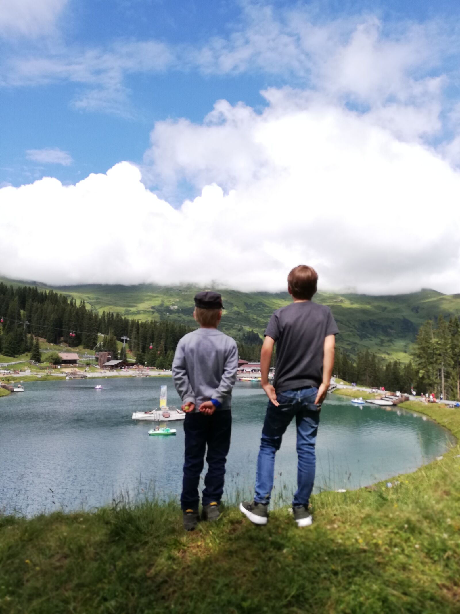 HUAWEI P20 lite sample photo. View, pond, mountains photography