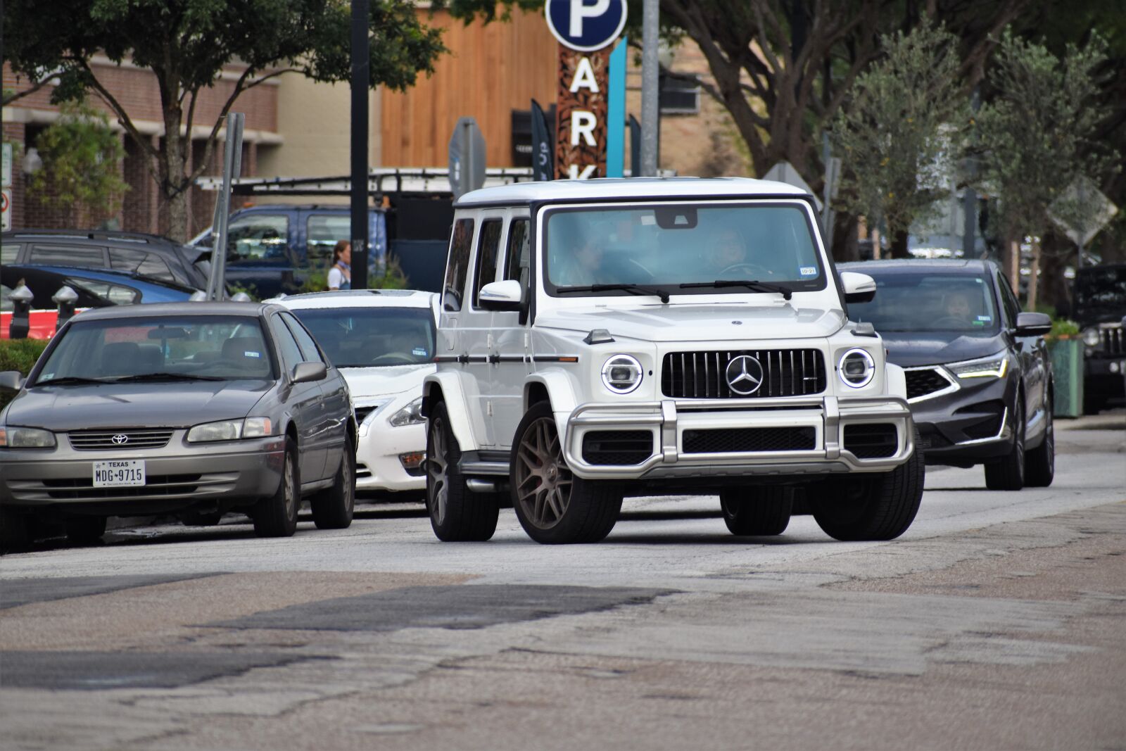 Nikon D3500 sample photo. Mercedes g-class, g wagon photography