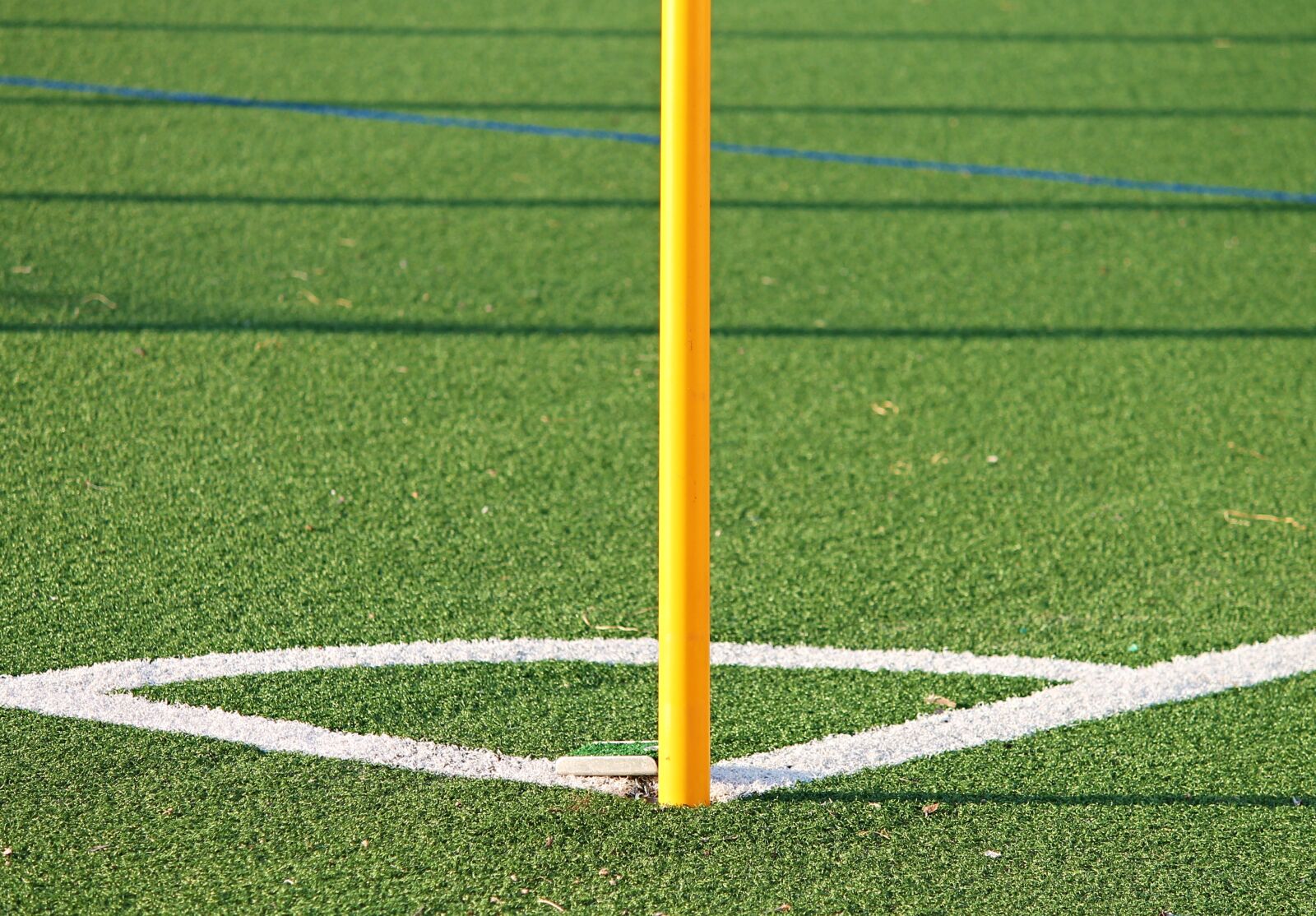 Canon EOS 1100D (EOS Rebel T3 / EOS Kiss X50) sample photo. Football, corner, artificial turf photography