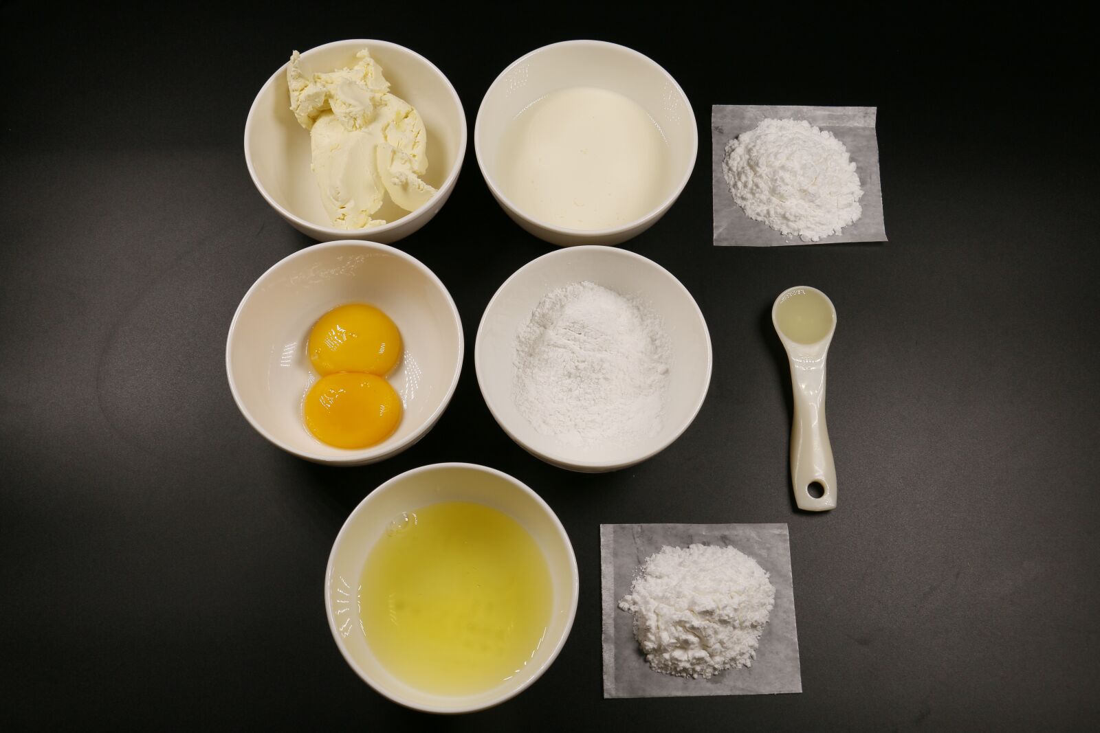 Canon EOS 70D sample photo. Egg, flour, sugar photography