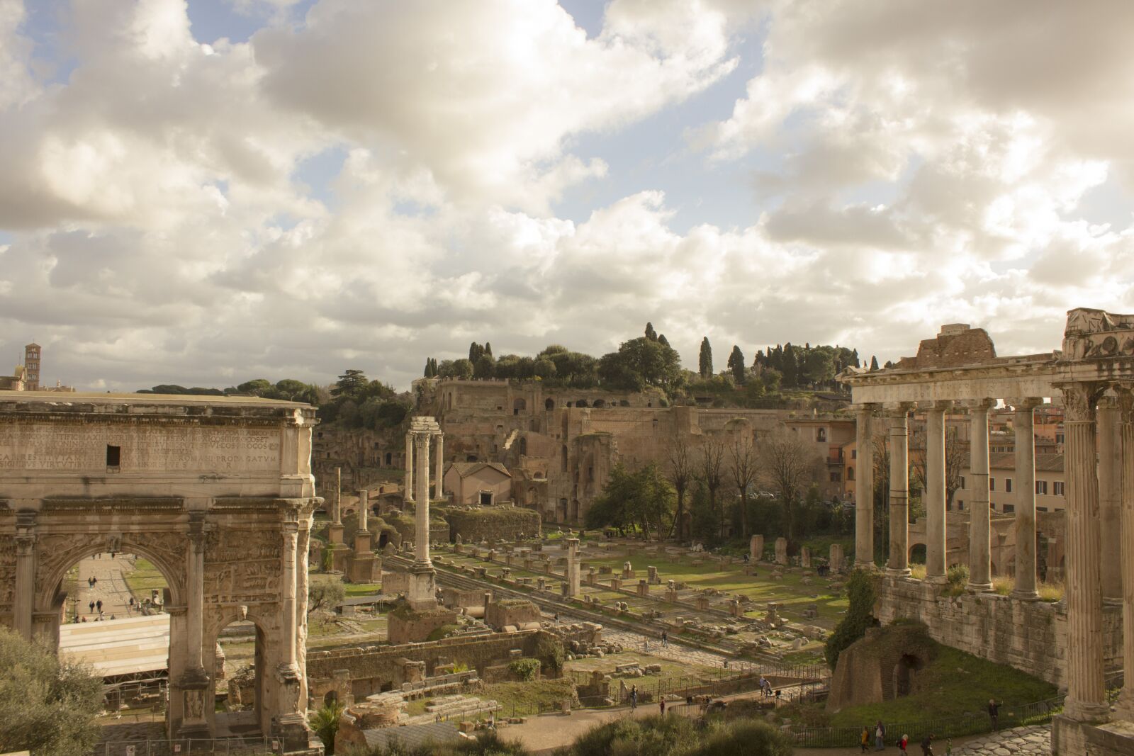 Canon EF-S 18-55mm F3.5-5.6 IS sample photo. Italy, roma, rome photography