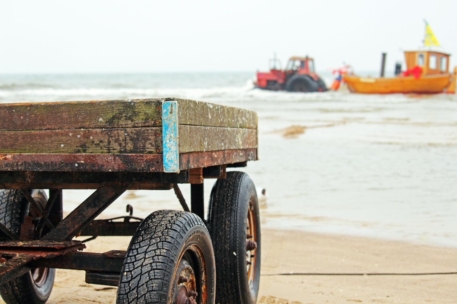 Canon EF-S 55-250mm F4-5.6 IS STM sample photo. Baltic sea fishing, fishing photography