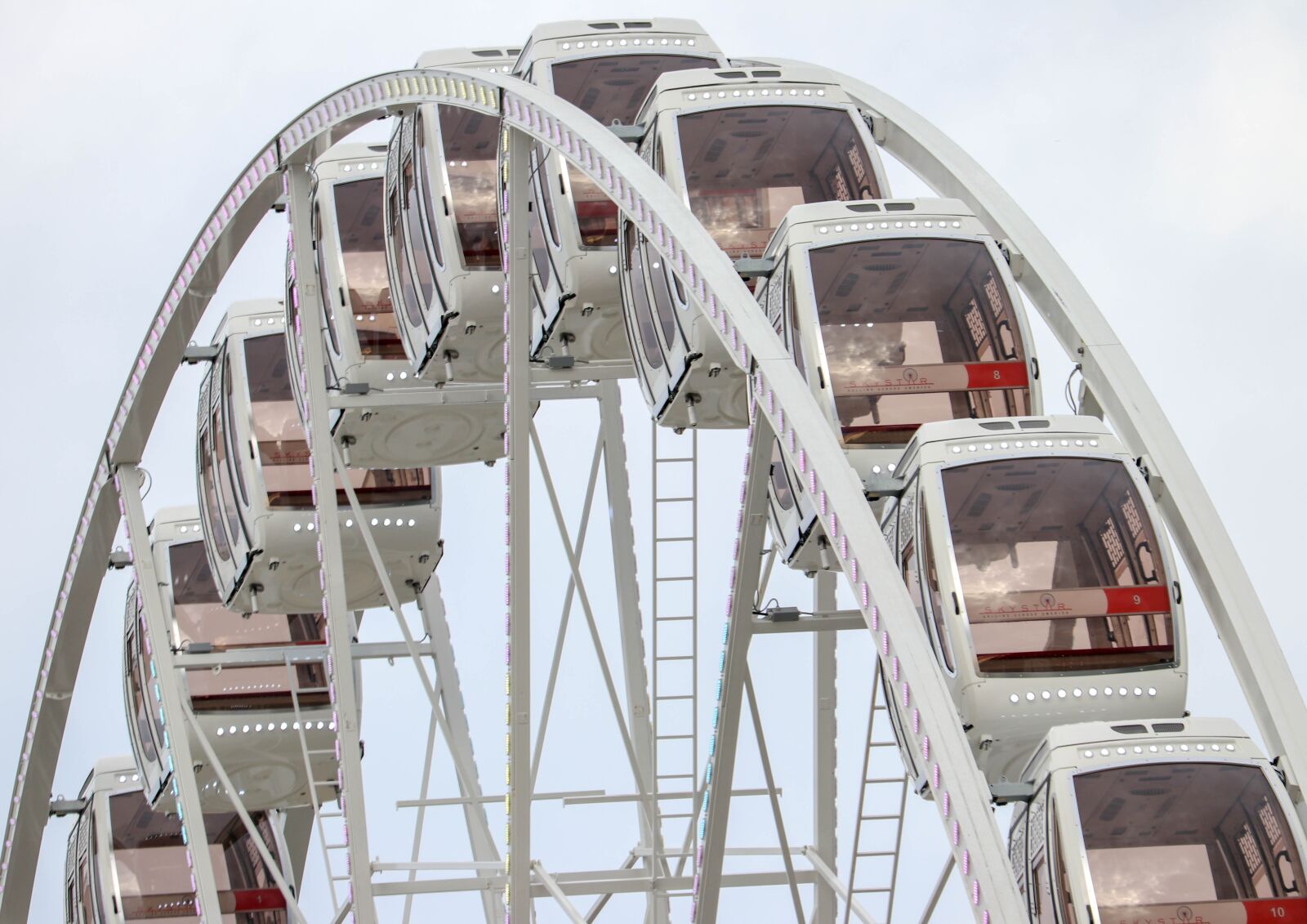Canon EF-S 55-250mm F4-5.6 IS STM sample photo. Ferris, wheel, fair photography