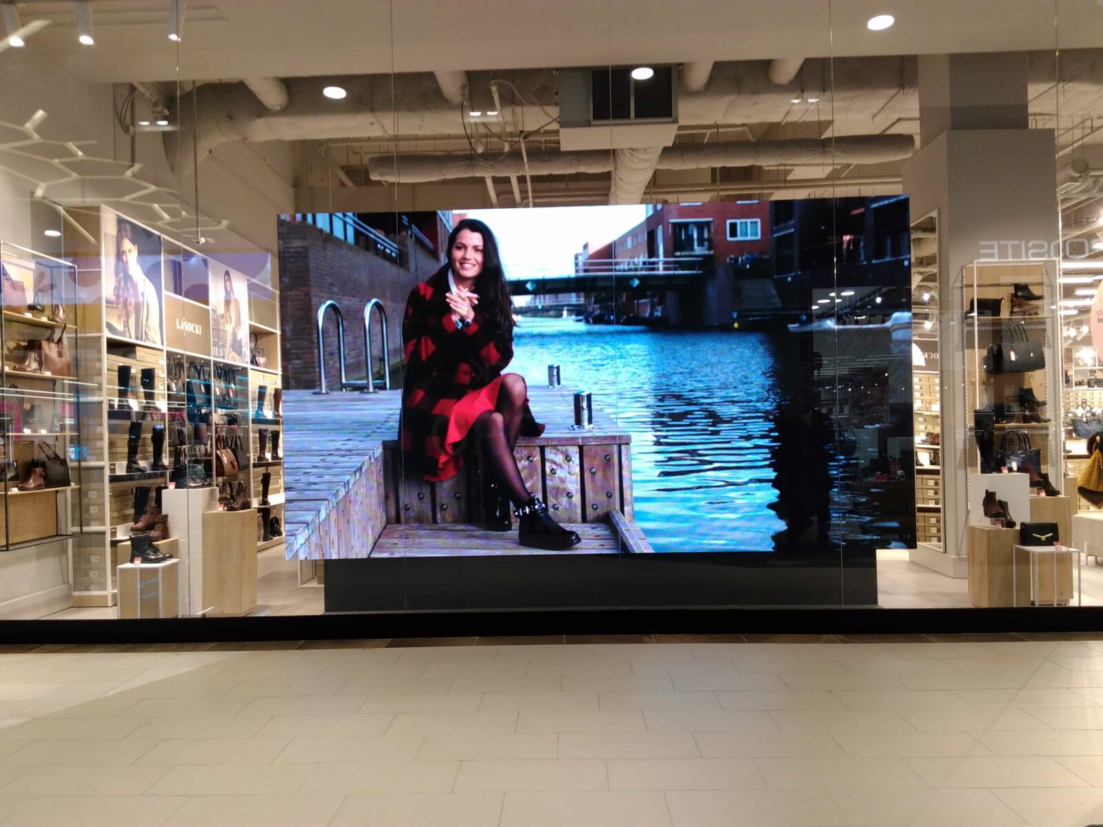 Lenovo S60-A sample photo. Shopping mall, interior, television photography