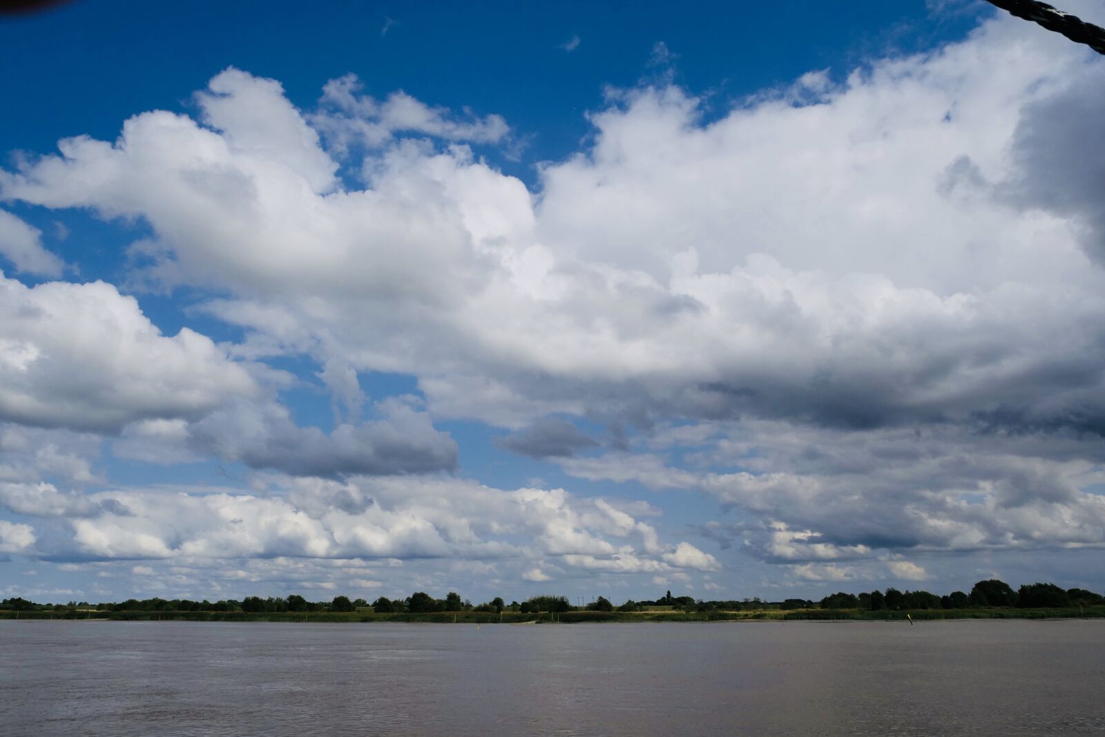 Panasonic Lumix DC-G9 sample photo. Nature, sky, clouds photography