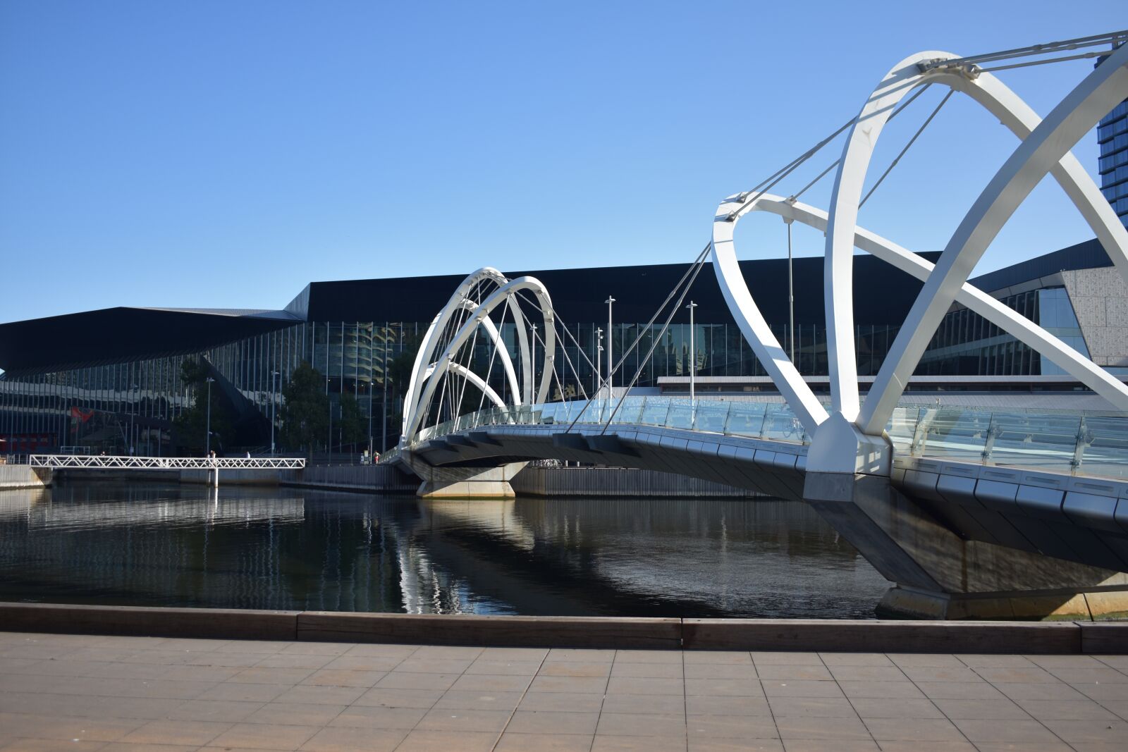 Nikon D3400 sample photo. Bridge, modern, urban photography