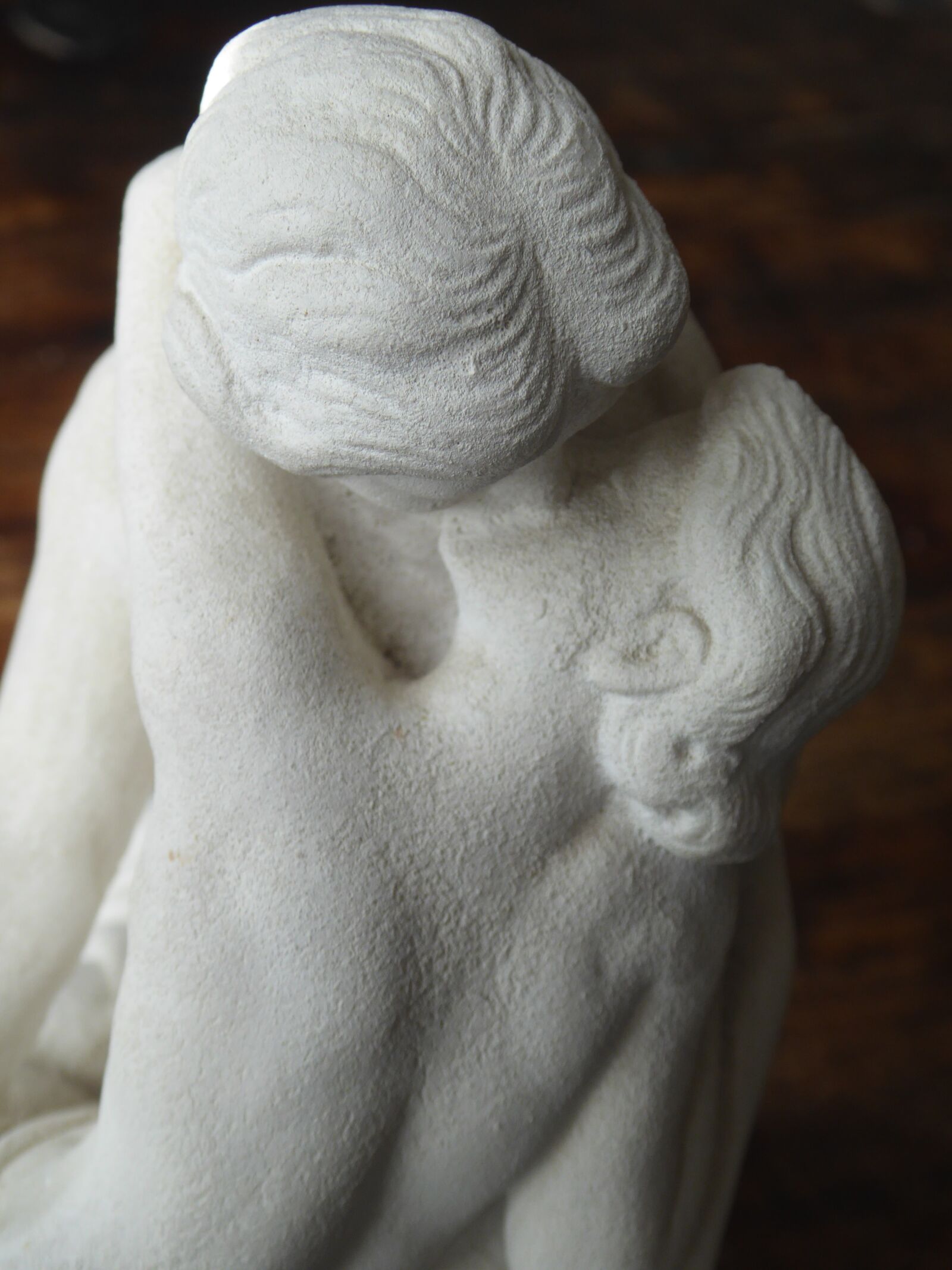 Panasonic Lumix DMC-ZS40 (Lumix DMC-TZ60) sample photo. Detail, the kiss, sculpture photography