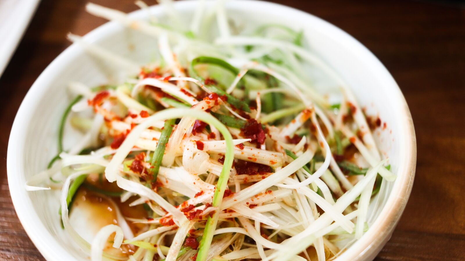 Canon EF-S 24mm F2.8 STM sample photo. Wave, gochujang, side dish photography