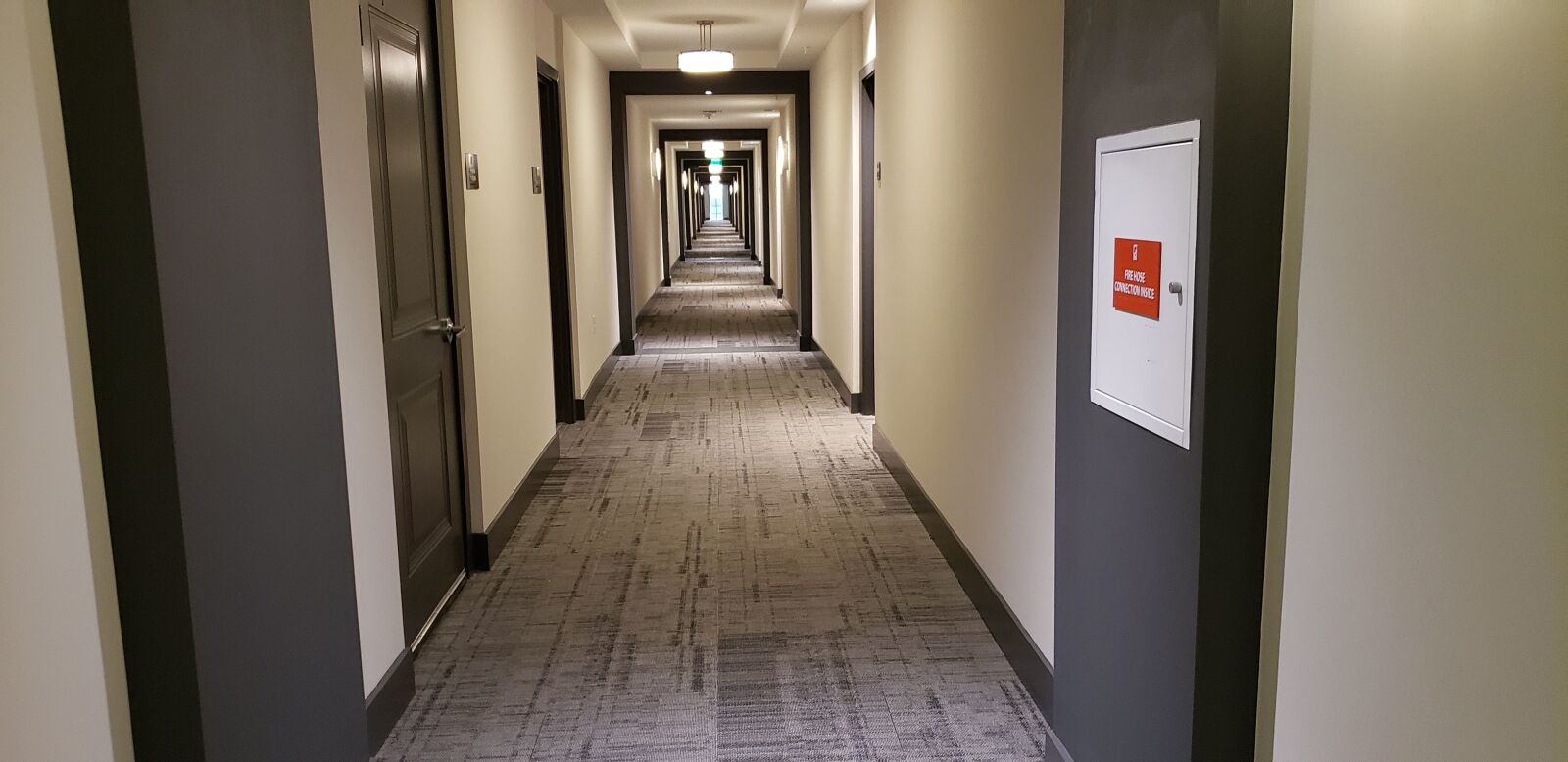 Samsung Galaxy Note9 sample photo. Hotel, rooms, interior photography