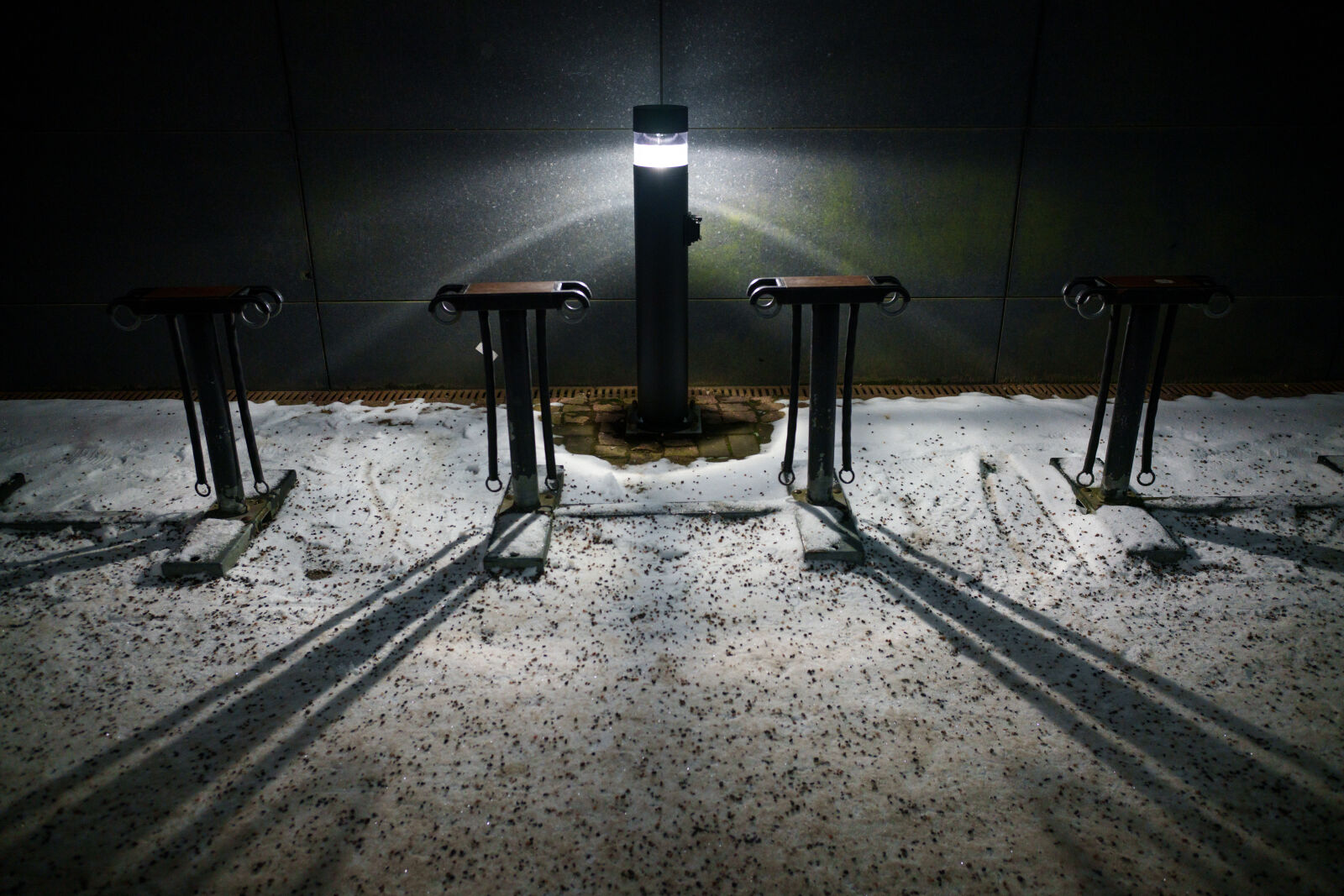 Samyang Remaster Slim 28mm F3.5 sample photo. Night light bicycle parking photography
