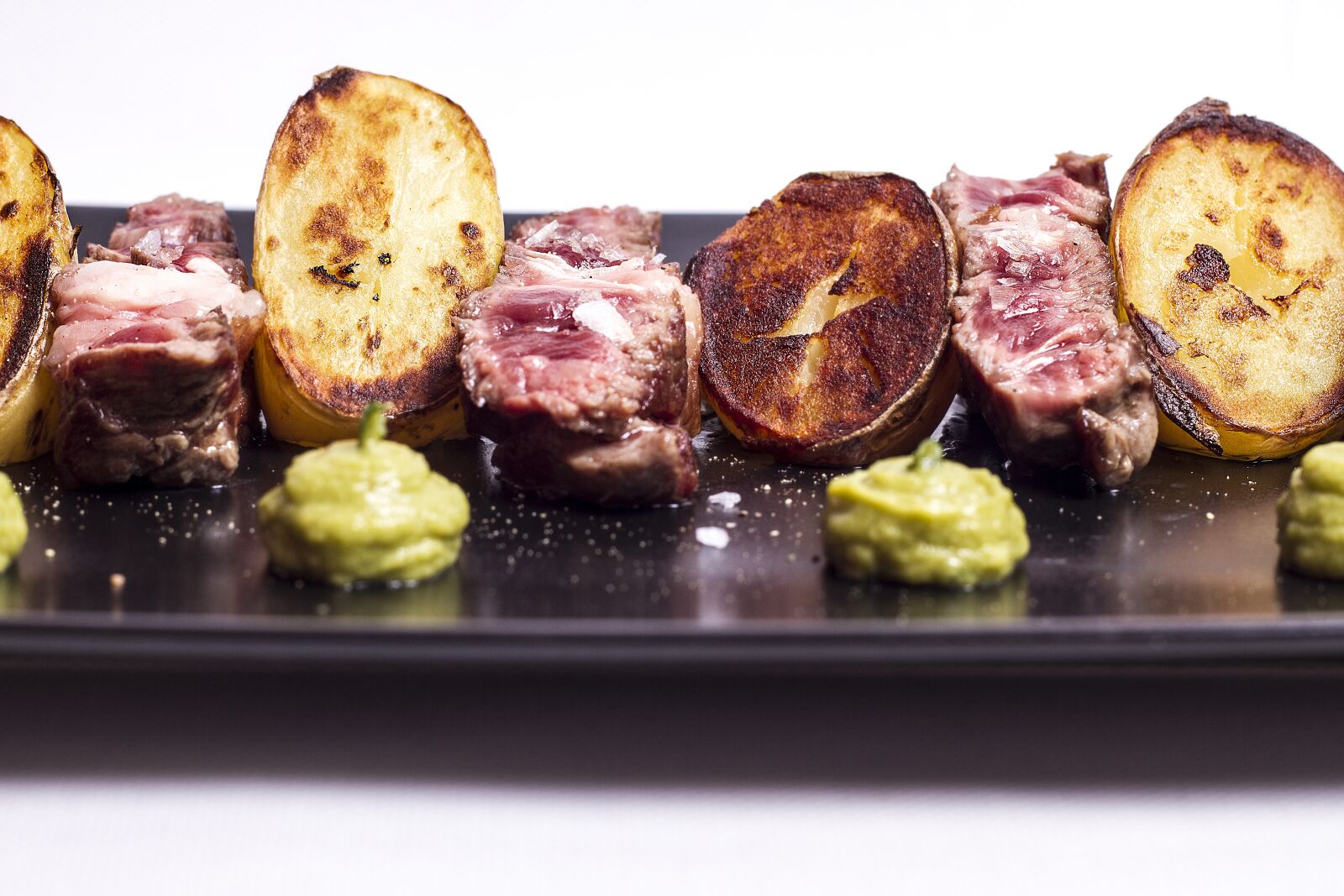 Canon EOS 7D + Canon EF 50mm F1.8 II sample photo. Meat, food, dish photography