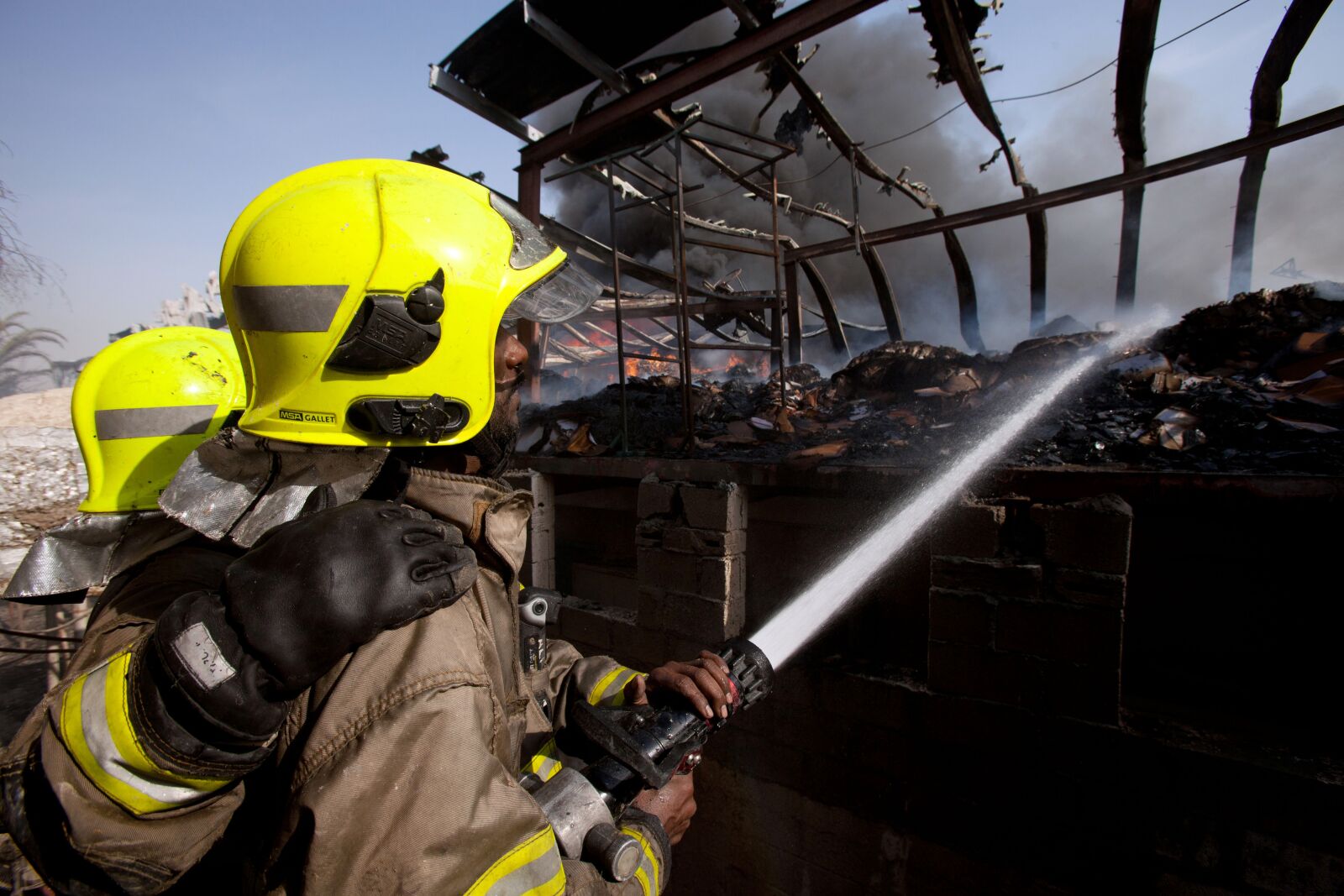 Canon EOS 5D Mark II + Canon EF 16-35mm F2.8L USM sample photo. Emergency, danger, firefighter photography