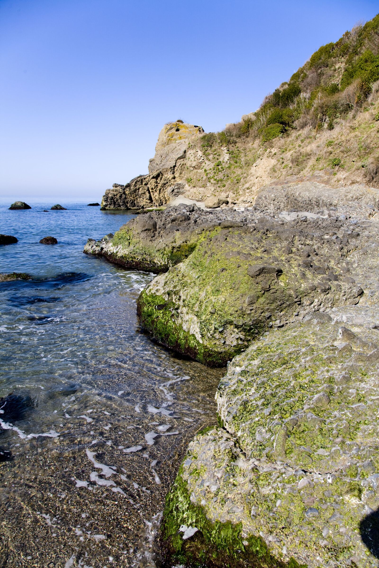 Canon EOS 5D sample photo. Rocky, marine, beach photography