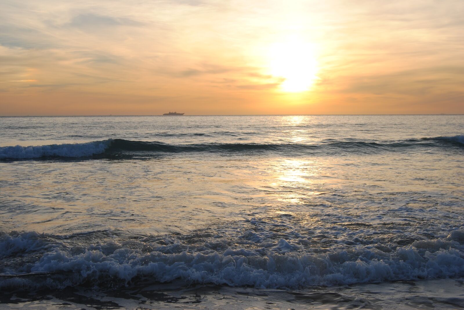 Nikon D3000 sample photo. Sunset, beach, zahara of photography