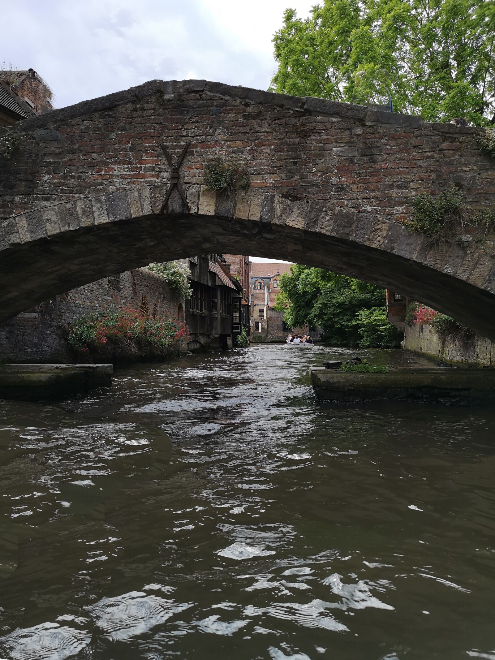 HUAWEI CLT-L29 sample photo. Bruges, sky, belgium photography