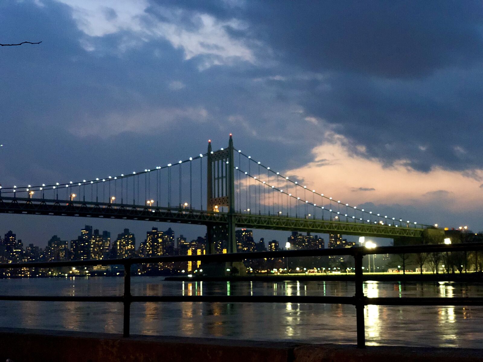 Apple iPhone X sample photo. Brooklyn bridge, new york photography