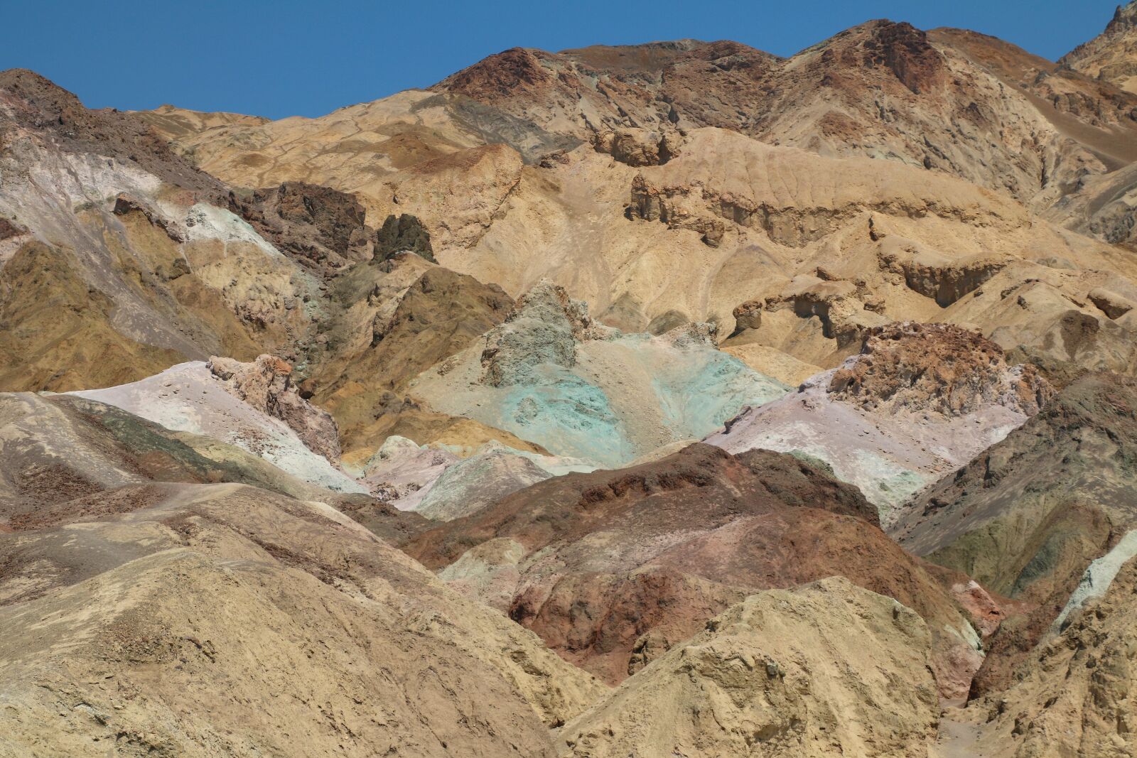 Canon EOS 750D (EOS Rebel T6i / EOS Kiss X8i) sample photo. Death valley, artist palette photography