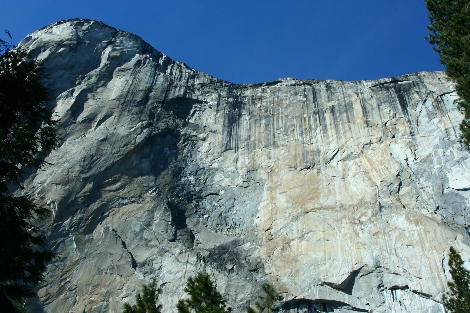 Canon EOS 350D (EOS Digital Rebel XT / EOS Kiss Digital N) sample photo. Yosemite, valley, wall photography