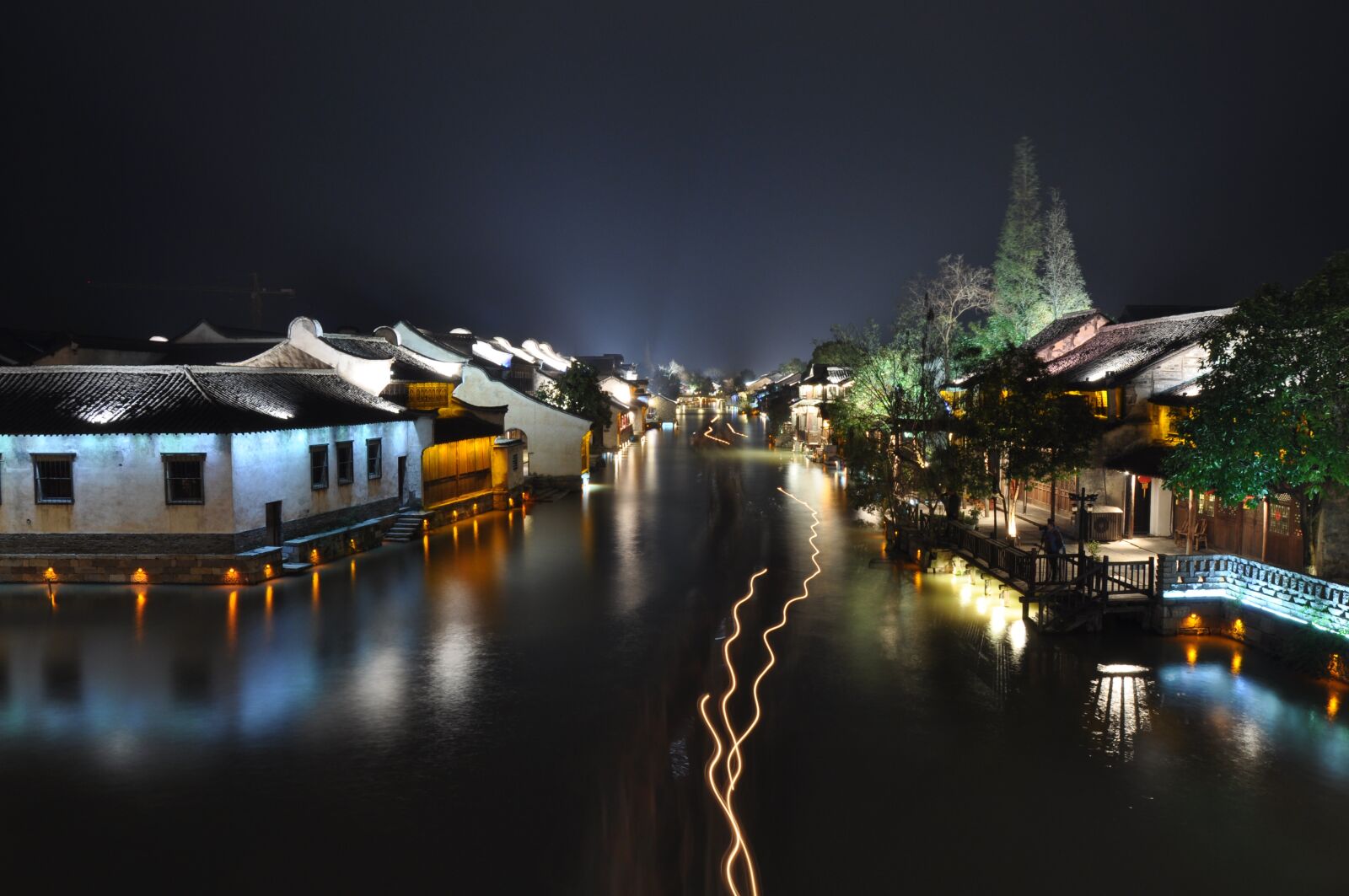 Nikon D90 sample photo. Watercourse, small town, night photography