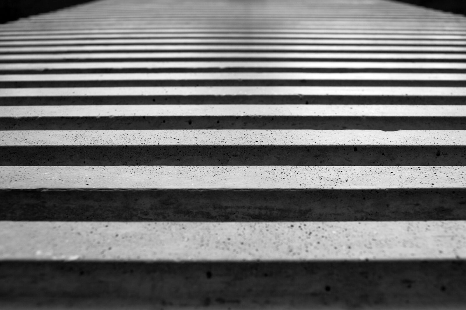 Nikon D40 sample photo. Wall, horizon, outdoor photography