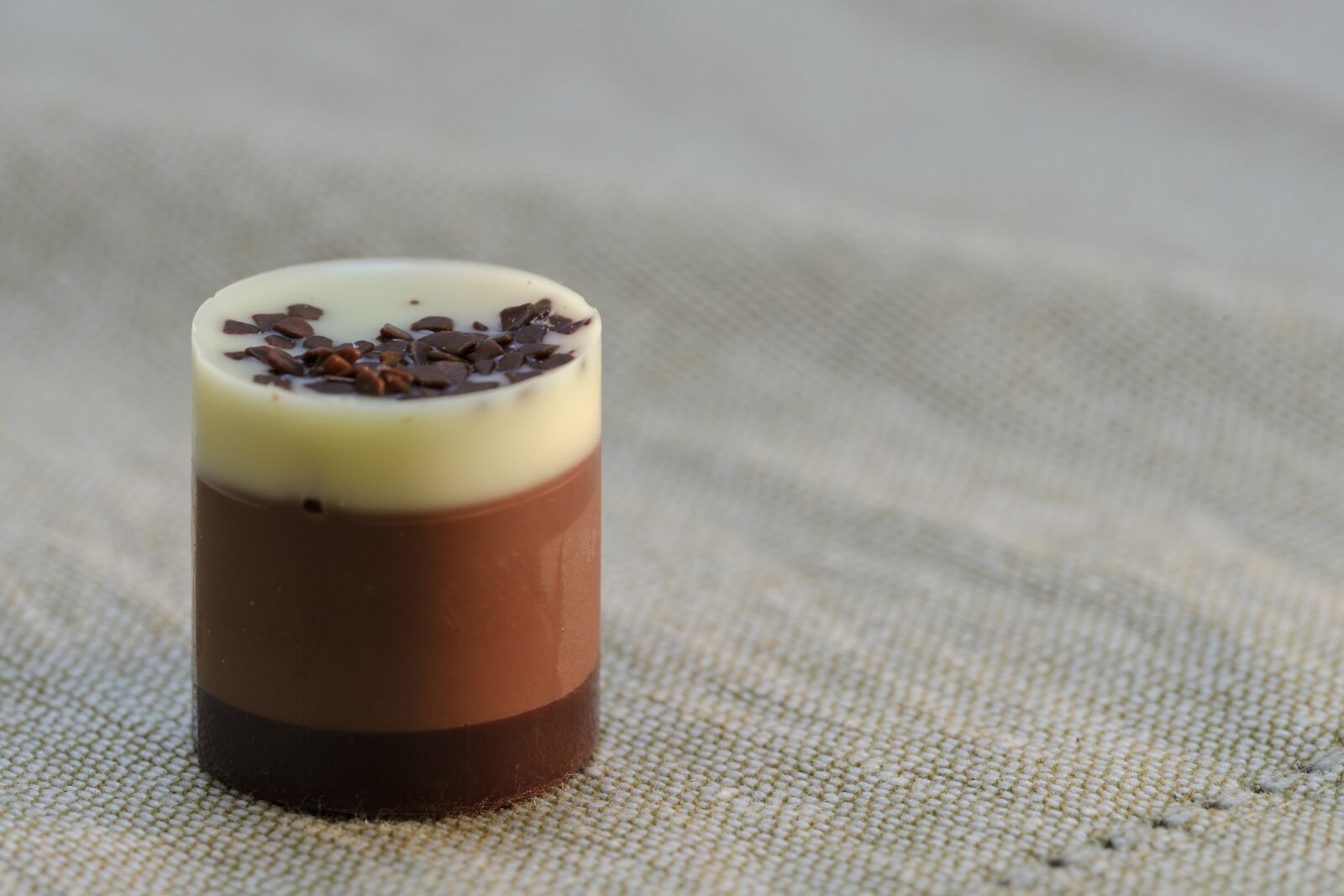 Fujifilm X-T2 + Fujifilm XF 80mm F2.8 R LM OIS WR Macro sample photo. Praline, chocolate, confectionery photography