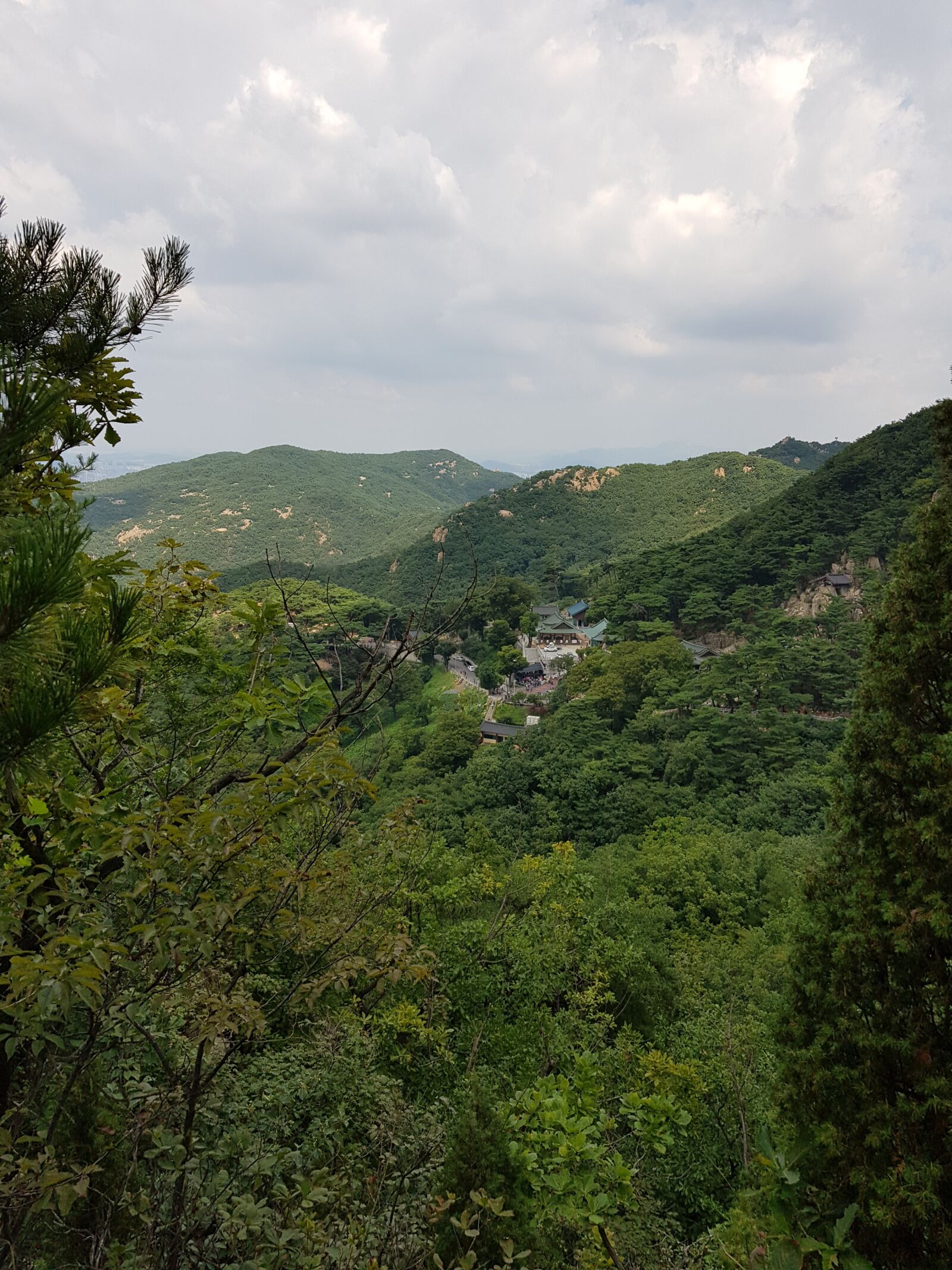 Samsung Galaxy S8+ sample photo. Mountain, cloud, landscape photography