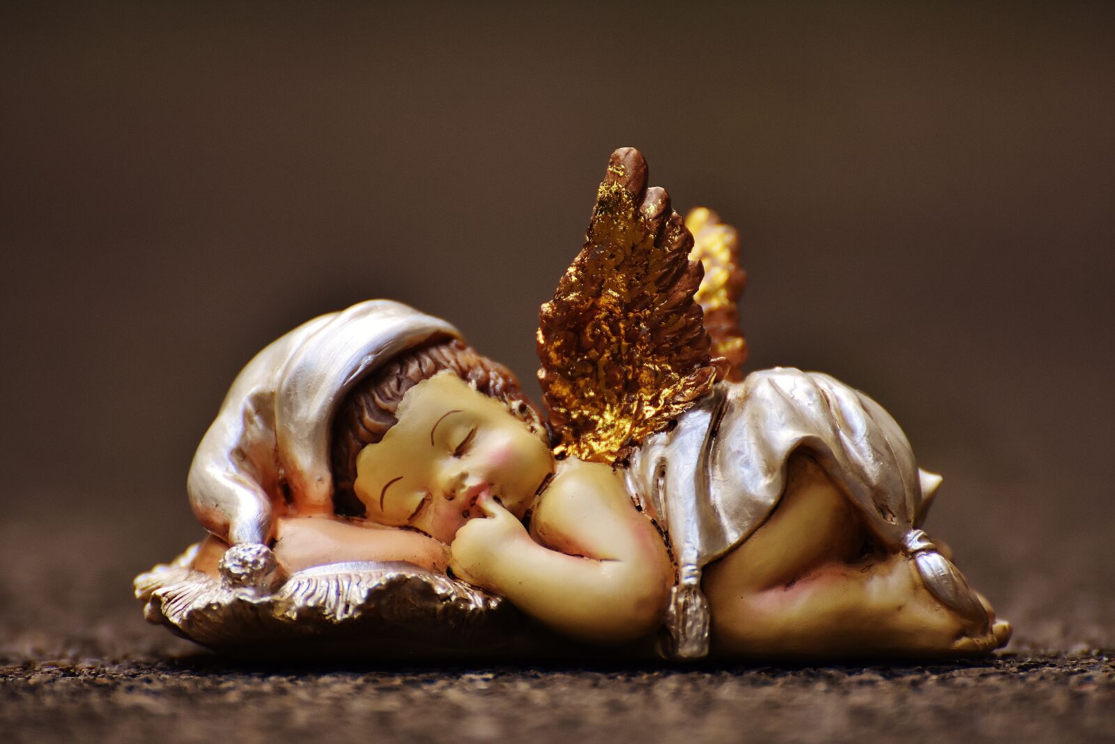 Nikon D7200 sample photo. Schutzengelchen, angel, figure photography