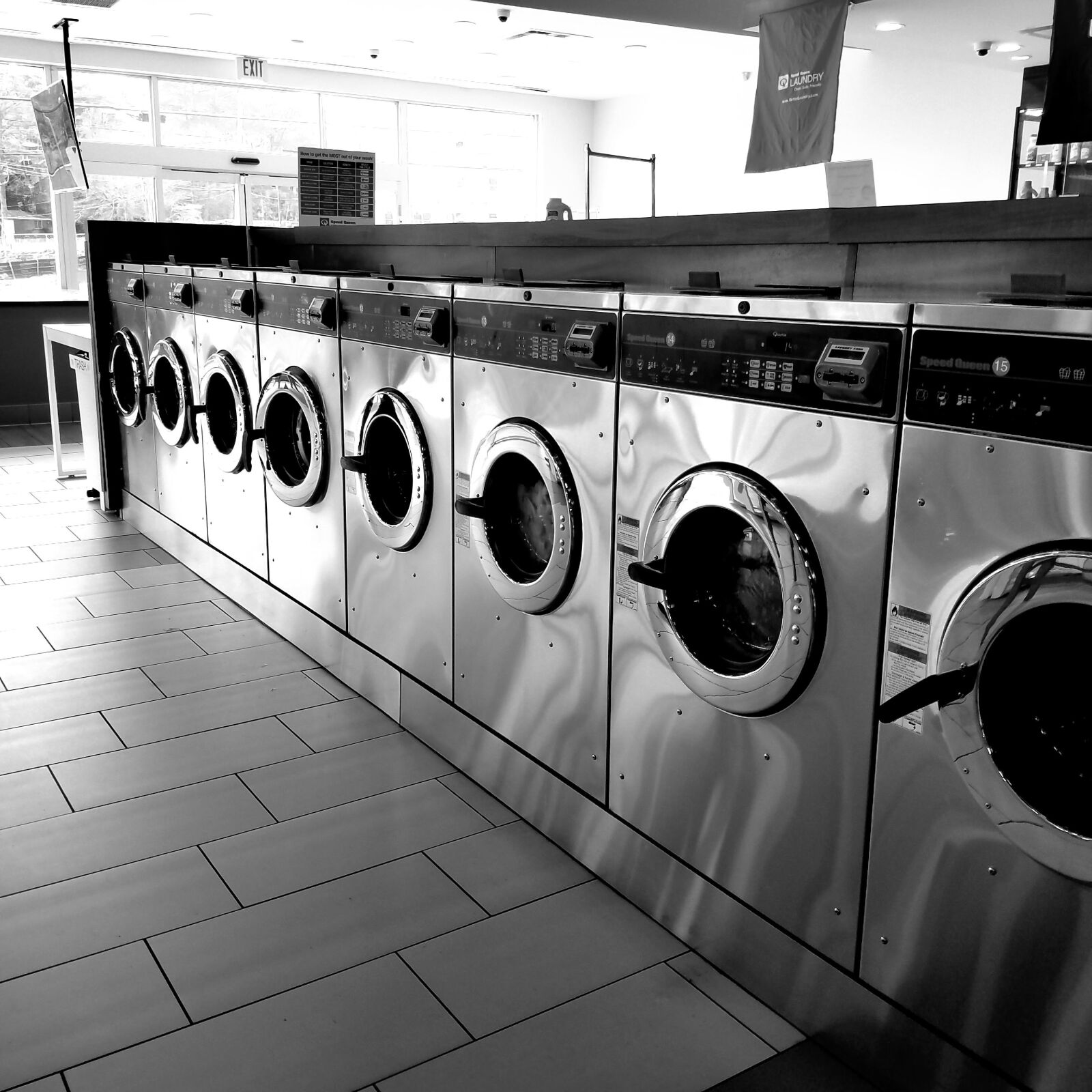 Samsung Galaxy S7 Edge sample photo. Laundromat, laundry, washers photography