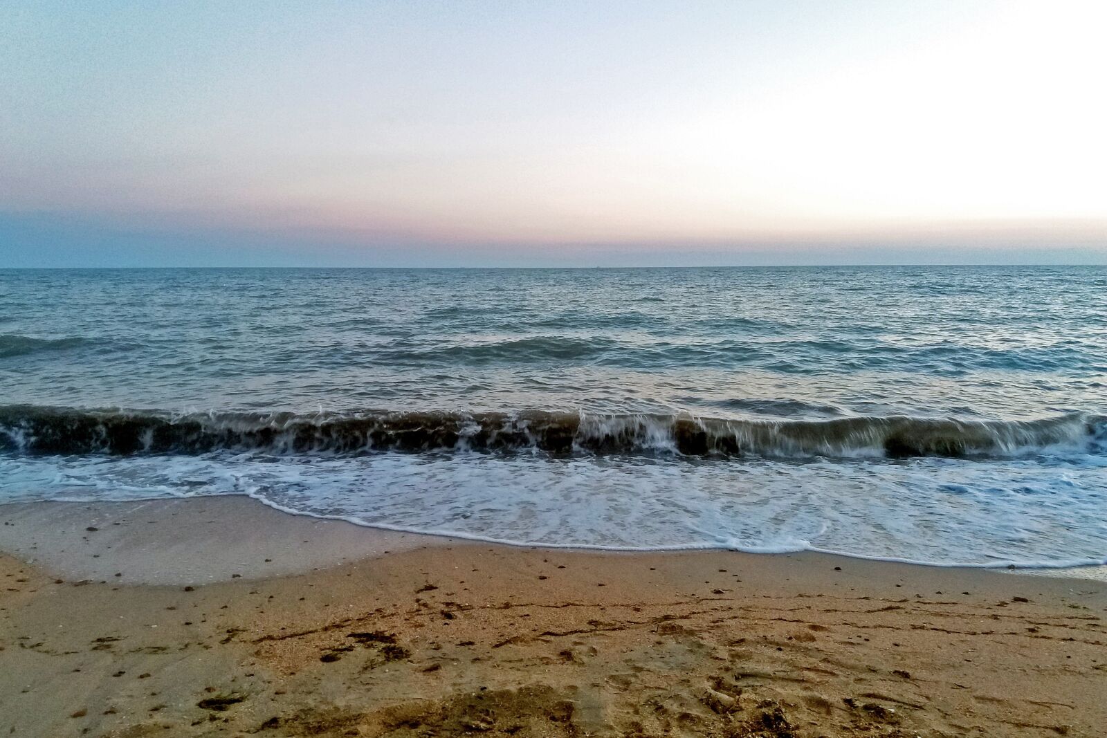 Samsung Galaxy J5 sample photo. Sea, beach, wave photography