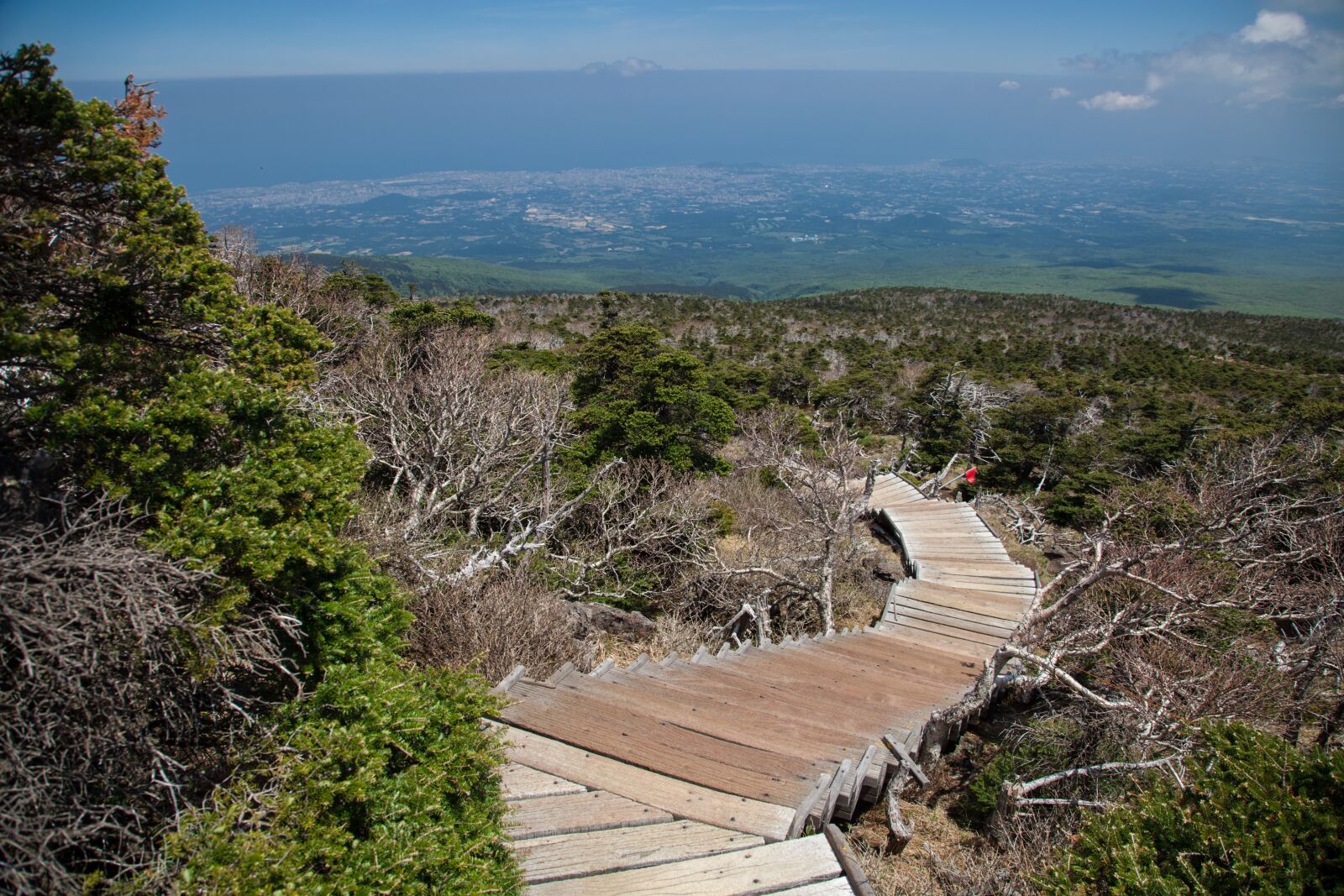 Canon EOS 5D Mark II sample photo. Halla, jeju island, cloud photography