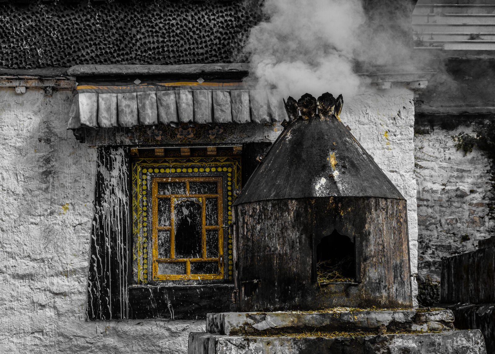 Nikon D5200 sample photo. Smoke, tibet, village photography