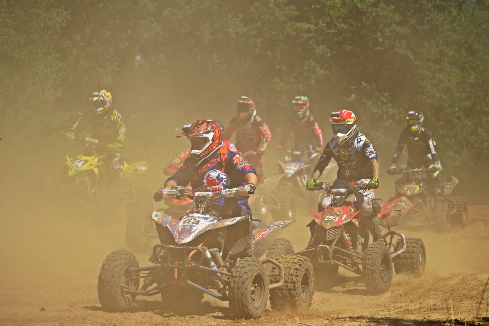 Canon EOS 100D (EOS Rebel SL1 / EOS Kiss X7) sample photo. Quad race, quad, motocross photography