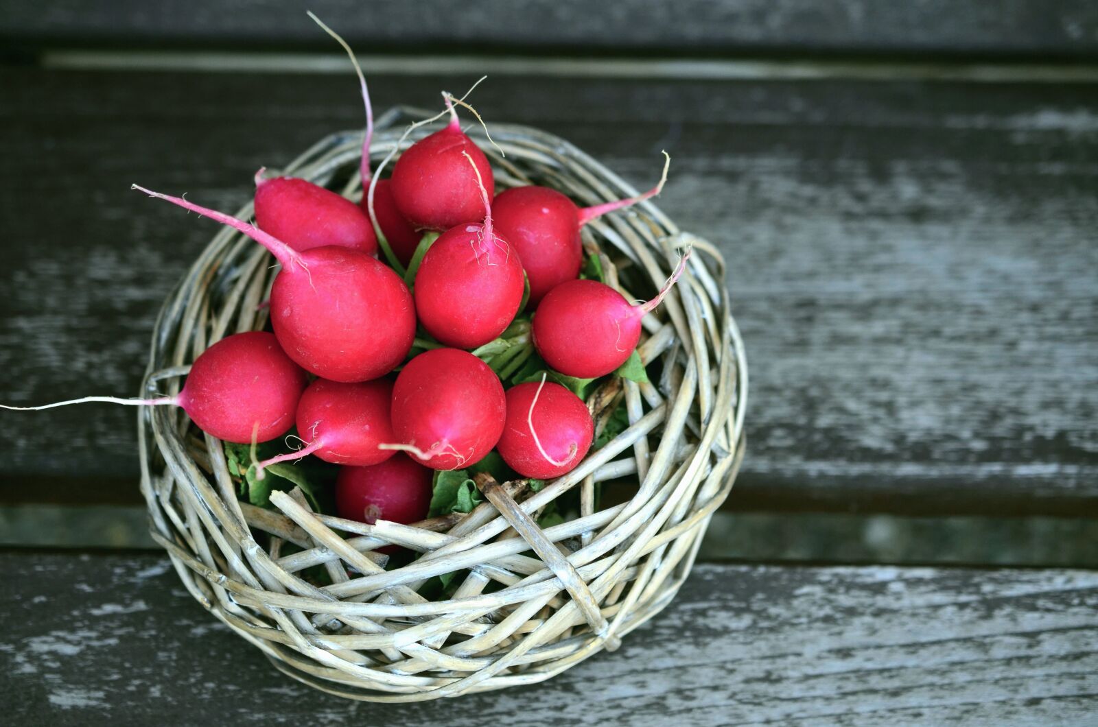 Nikon D5100 sample photo. Radish, basket, vegetable, food photography
