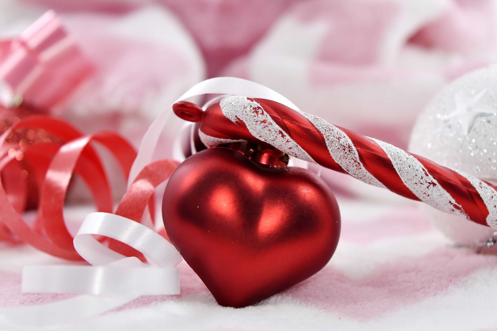 Nikon D5500 sample photo. Heart, love, new year photography