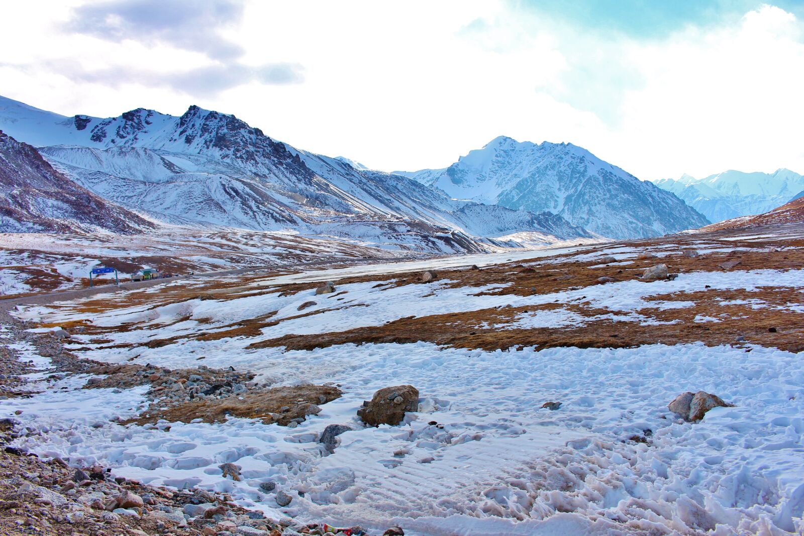 Canon EOS 700D (EOS Rebel T5i / EOS Kiss X7i) sample photo. Ice, pakistan, snow photography