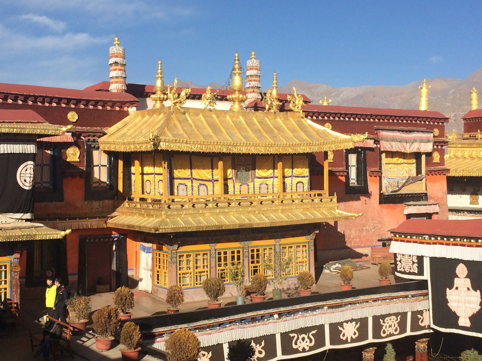 Apple iPhone 5s + iPhone 5s back camera 4.15mm f/2.2 sample photo. Tibet, buddhism, lhasa photography