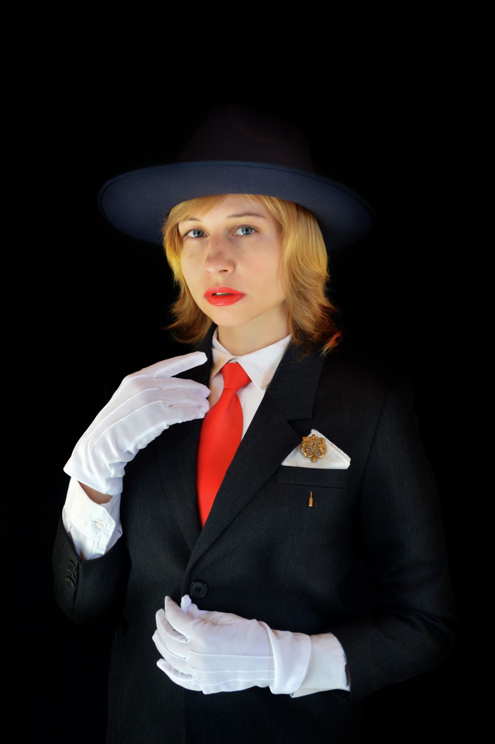 Nikon D3200 sample photo. Tie, men's suit, woman photography