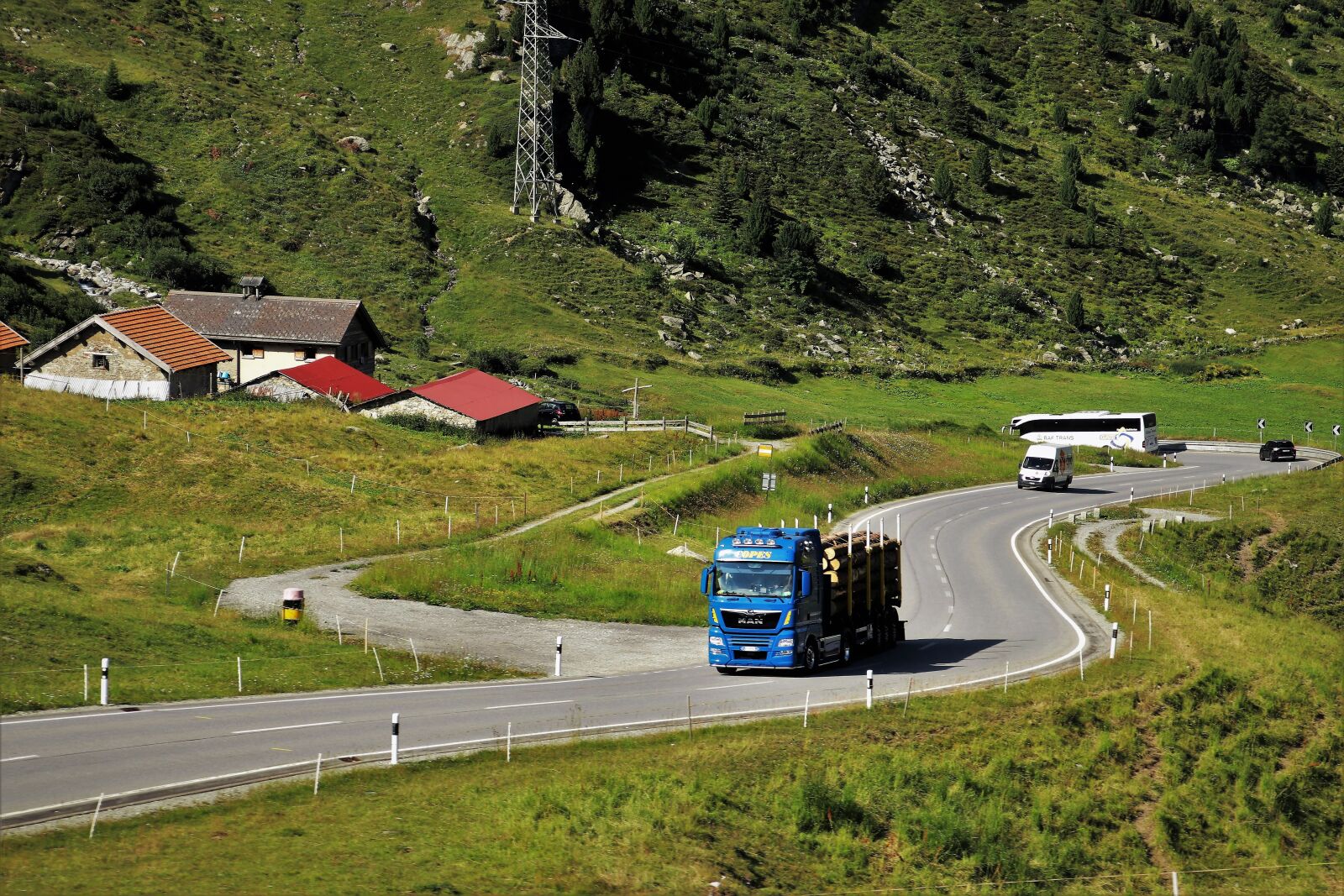 Canon EOS 80D sample photo. Alpine, highway, tops photography