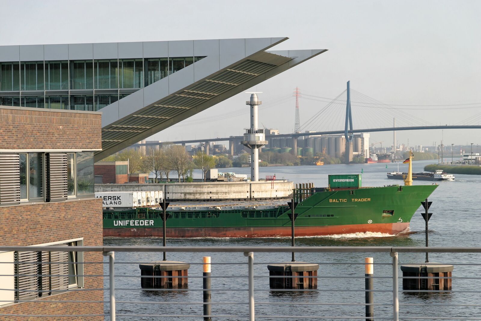 Canon EOS 10D sample photo. Modern, architecture, hamburg photography