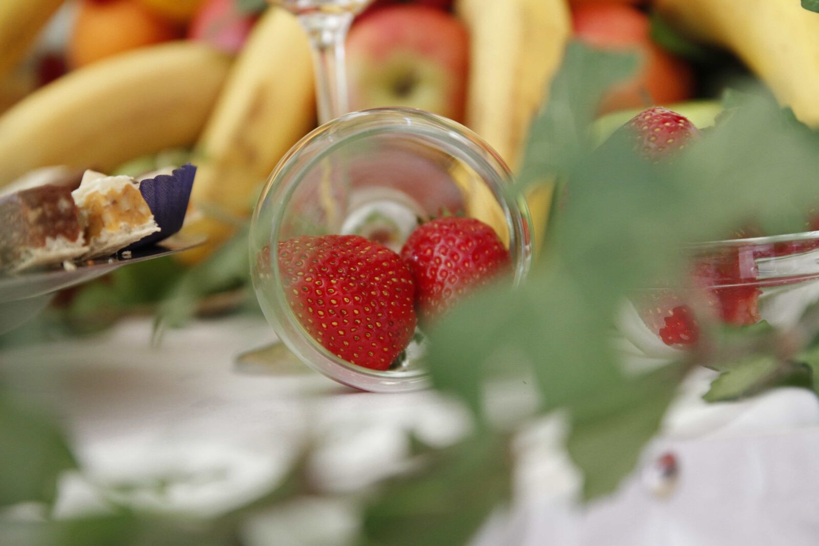 Canon EOS 7D sample photo. Fruit, strawberry, nature, food photography