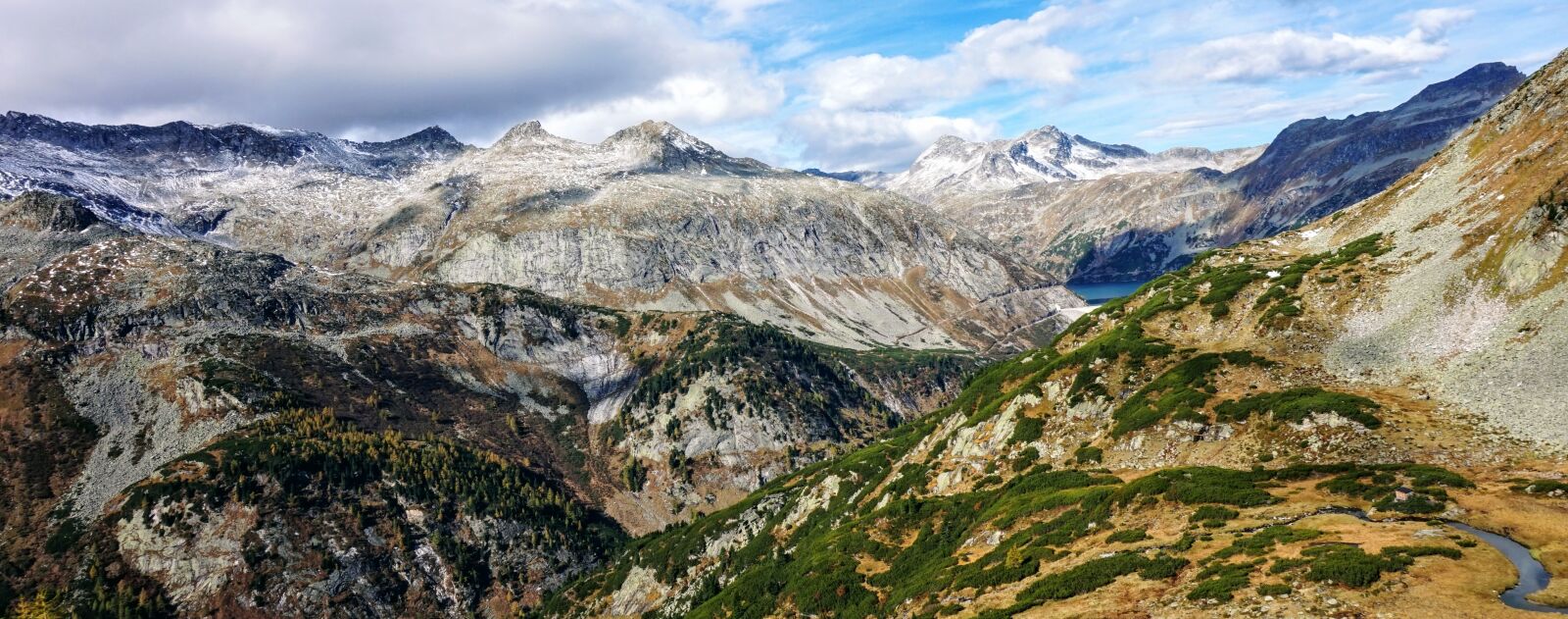 Sony Alpha a5000 (ILCE 5000) sample photo. Mountains, nature, hiking photography