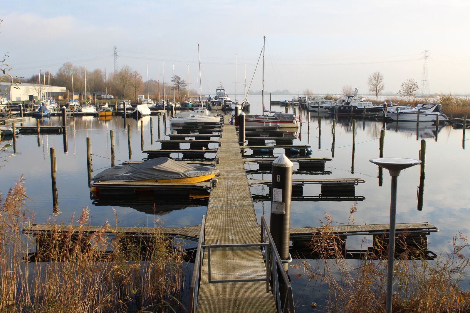 Canon EOS 1300D (EOS Rebel T6 / EOS Kiss X80) sample photo. Body of water, river photography