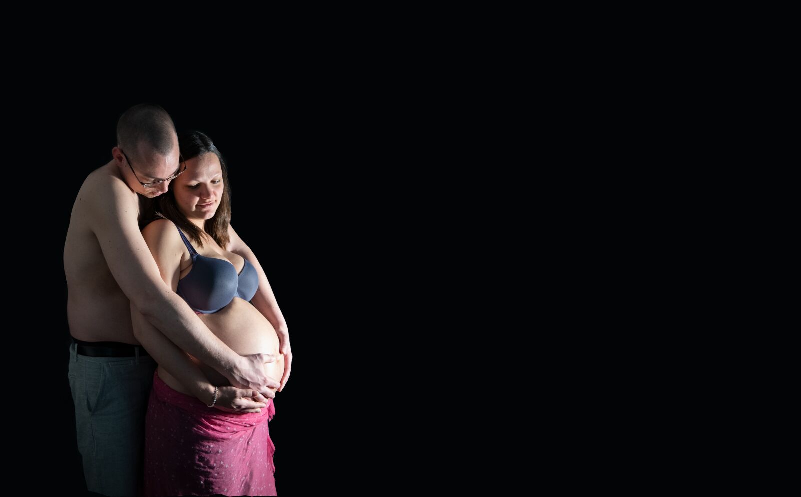 Nikon D850 sample photo. Pair, pregnant, baby belly photography