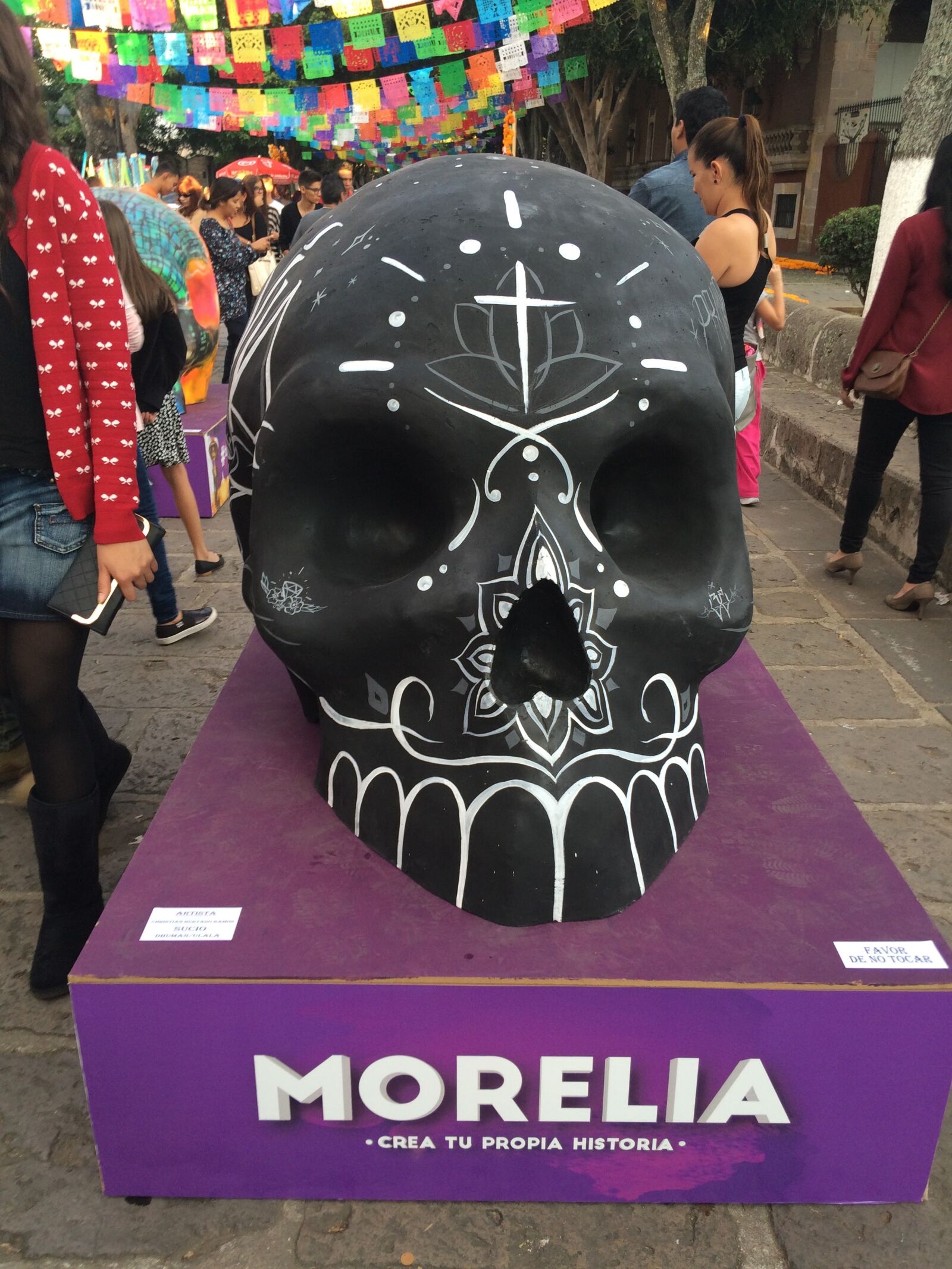 iPhone 5s back camera 4.15mm f/2.2 sample photo. Noveimbre, morelia, michoacan photography