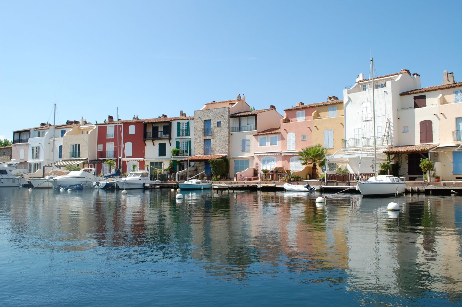 Nikon D40 sample photo. Boat, sea, house photography