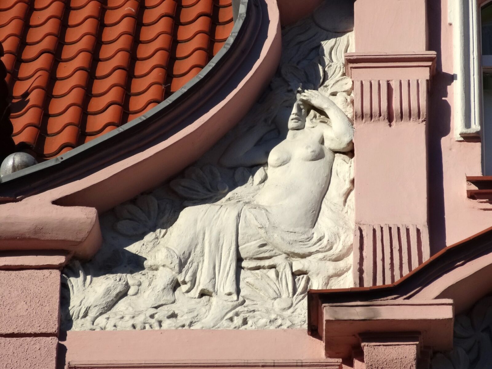 Sony Cyber-shot DSC-HX20V sample photo. Bydgoszcz, art nouveau, relief photography