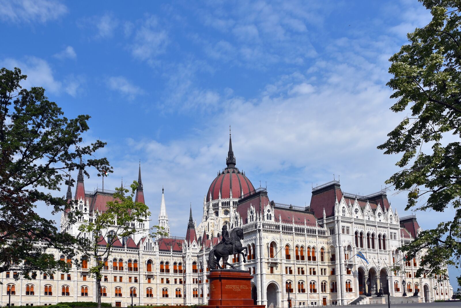 Nikon D750 sample photo. Architecture, city, building photography