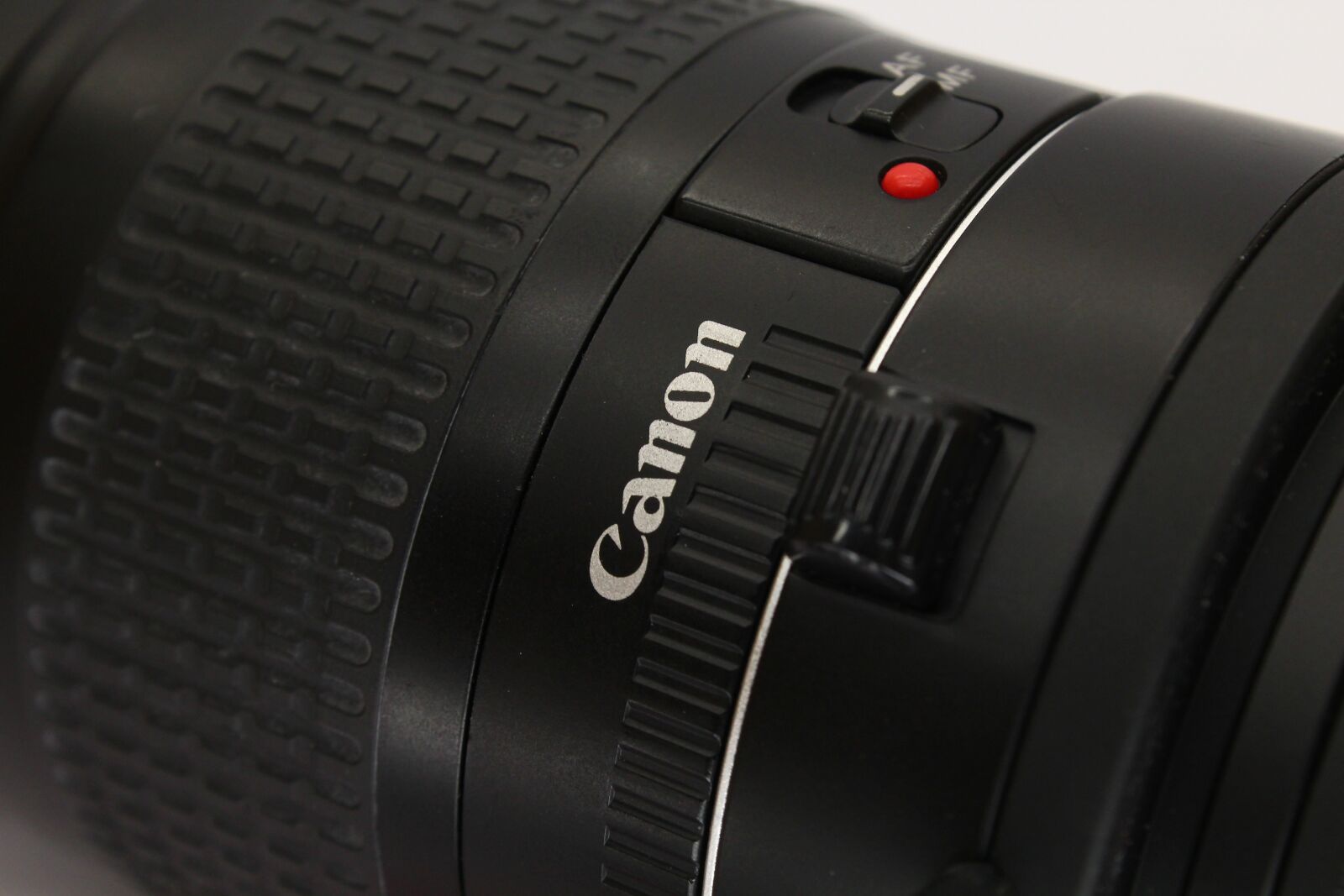 Canon EOS 1200D (EOS Rebel T5 / EOS Kiss X70 / EOS Hi) sample photo. Lens, camera, photograph photography