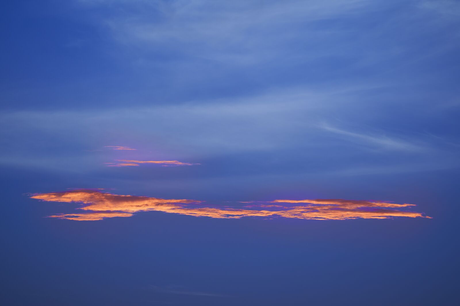 Sony a7 III sample photo. Evening, sunset, cloud photography